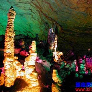 喜樂J線：張家界、鳳凰古城、天子山、猛洞河漂流、芙蓉鎮(zhèn)三晚四日游