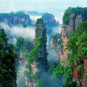 休閑自駕D線：張家界、天門山、天門洞、天子山、寶峰湖或黃龍洞四天三晚游