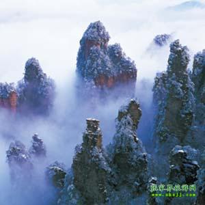 單獨(dú)成團(tuán)H線：張家界、天子山、寶峰湖、天門山、鳳凰古城純玩四晚五日游