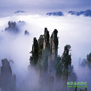 【純玩拼團(tuán)線路】張家界、天門(mén)山、黃龍洞、鳳凰古城全景散拼純玩五日游