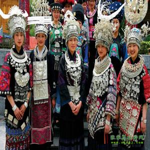 單獨(dú)成團(tuán)L線：（湘西風(fēng)情之旅）張家界、德夯大峽谷、鳳凰古城4天3晚獨(dú)立成團(tuán)游