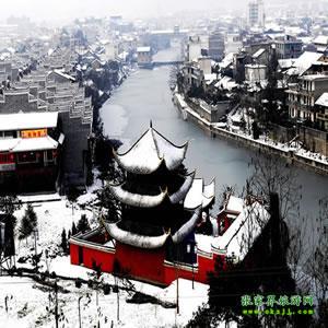單獨(dú)成團(tuán)P線：（民俗風(fēng)情之旅）張家界、芙蓉鎮(zhèn)、德夯大峽谷、乾州城、鳳凰五日游